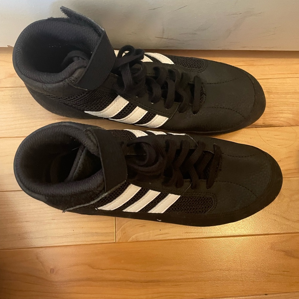 Adidas wrestling shoes kids